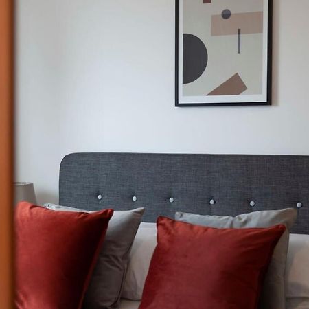 Lovely 1 Bedroom Apartment In Ashford Ashford  Kültér fotó