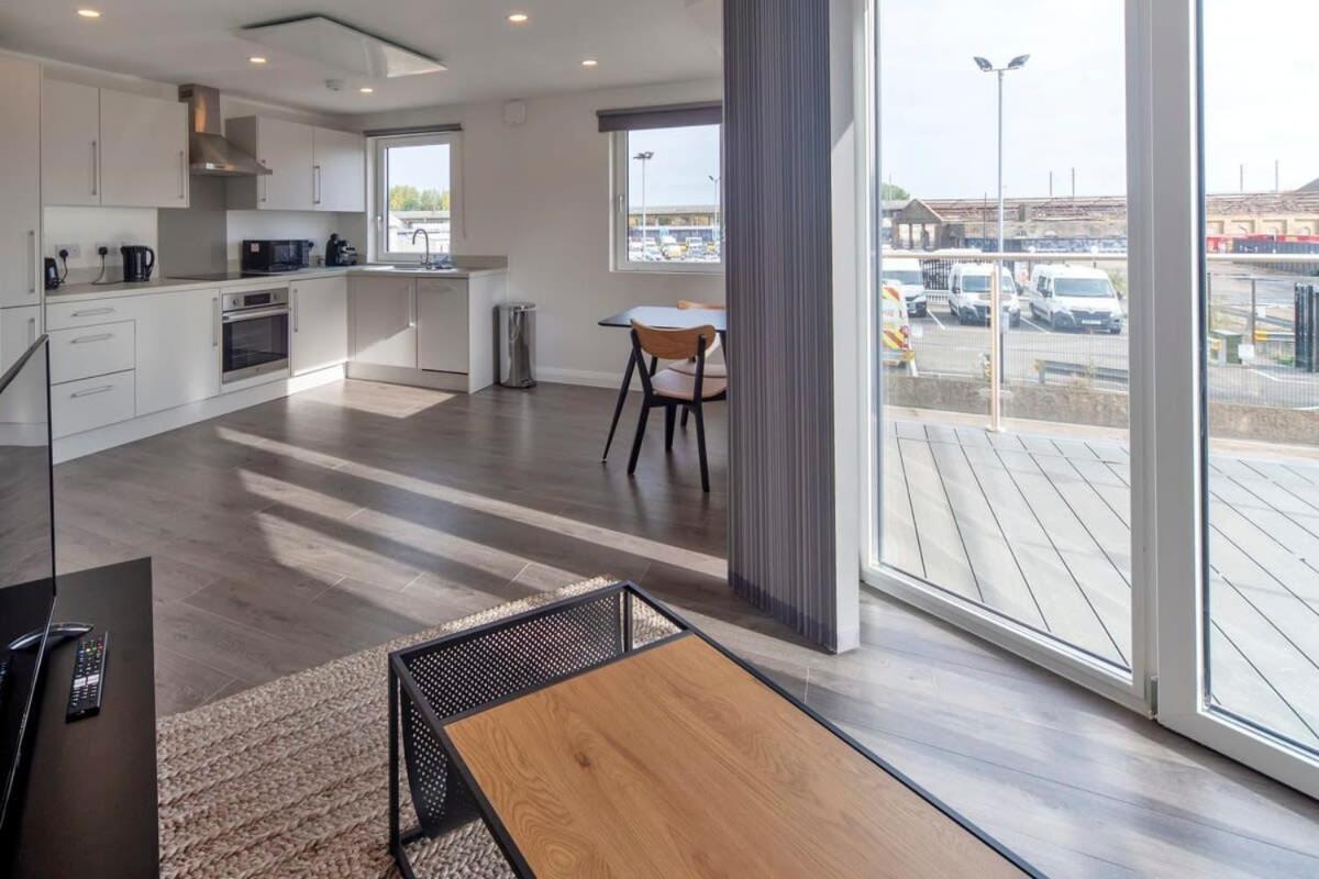Lovely 1 Bedroom Apartment In Ashford Ashford  Kültér fotó